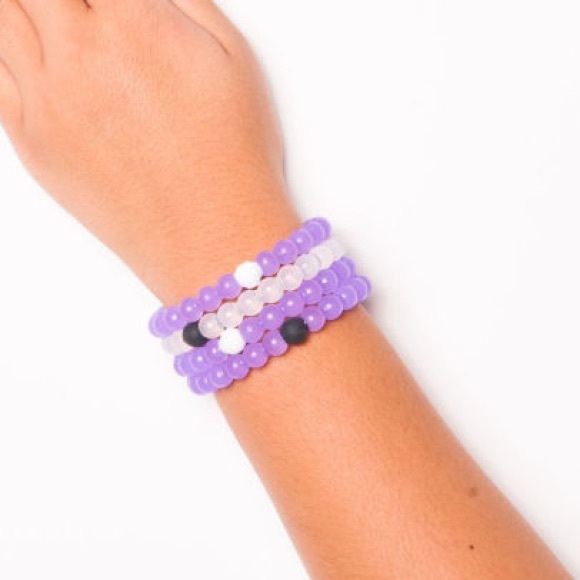 NWOT cleat purple Alzheimer’s lokai - medium - Picture 2 of 4
